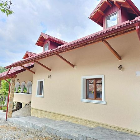 Călimăneşti Casa Hera מראה חיצוני תמונה