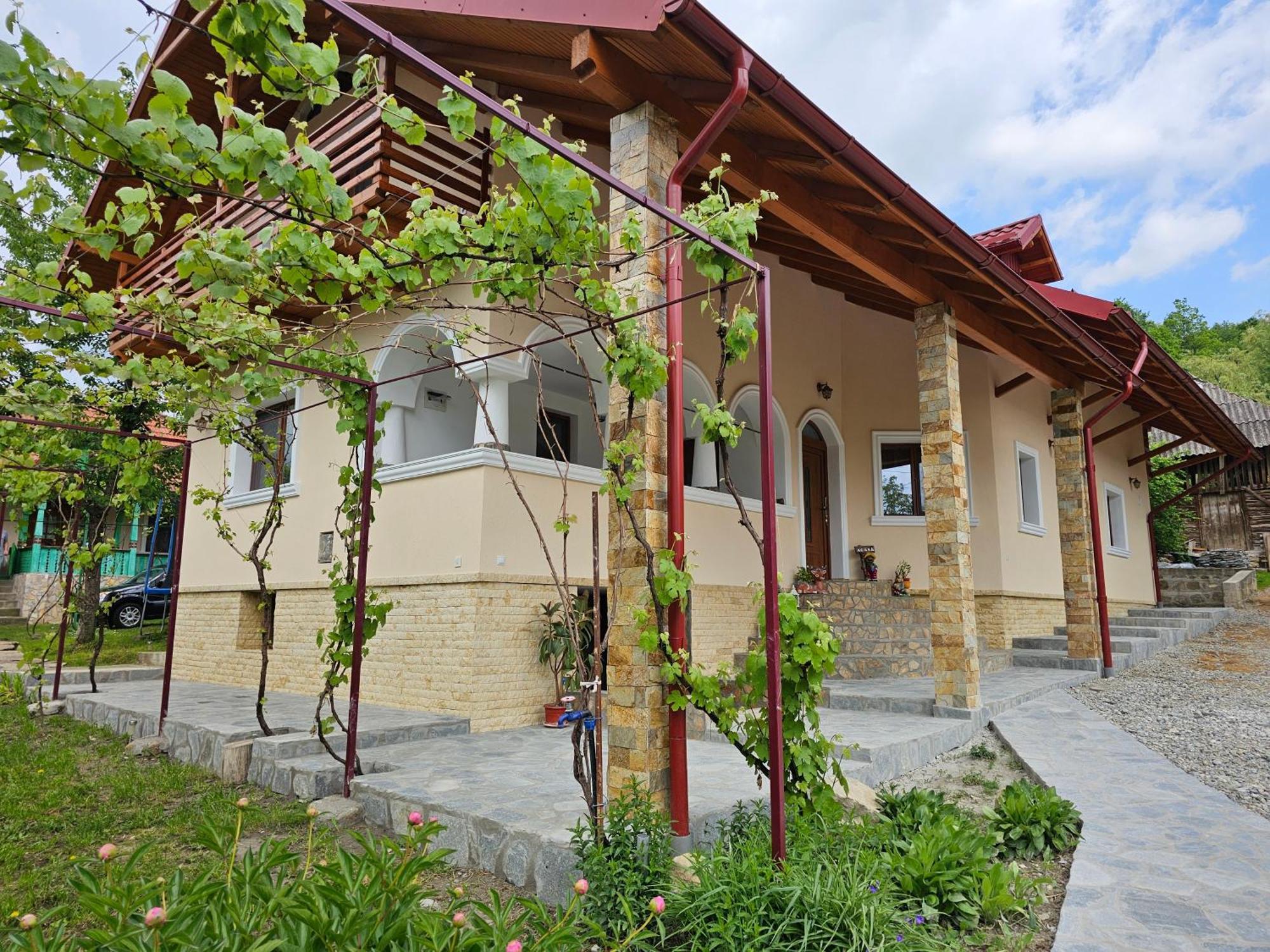 Călimăneşti Casa Hera מראה חיצוני תמונה
